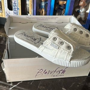 Blowfish Malibu slides 8.5